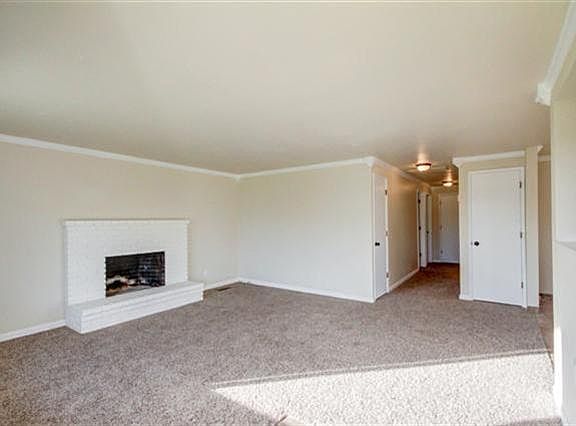 4th image of 105 Sandlewood Dr