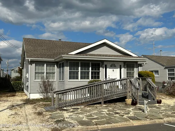 119 Philadelphia Avenue, Lavallette, NJ 08735