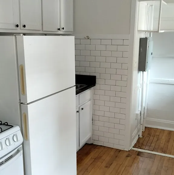 6324 Cermak Rd #2 — Photo 3