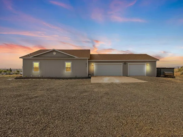 69715 1809th Pr SE, Plymouth, WA 99346