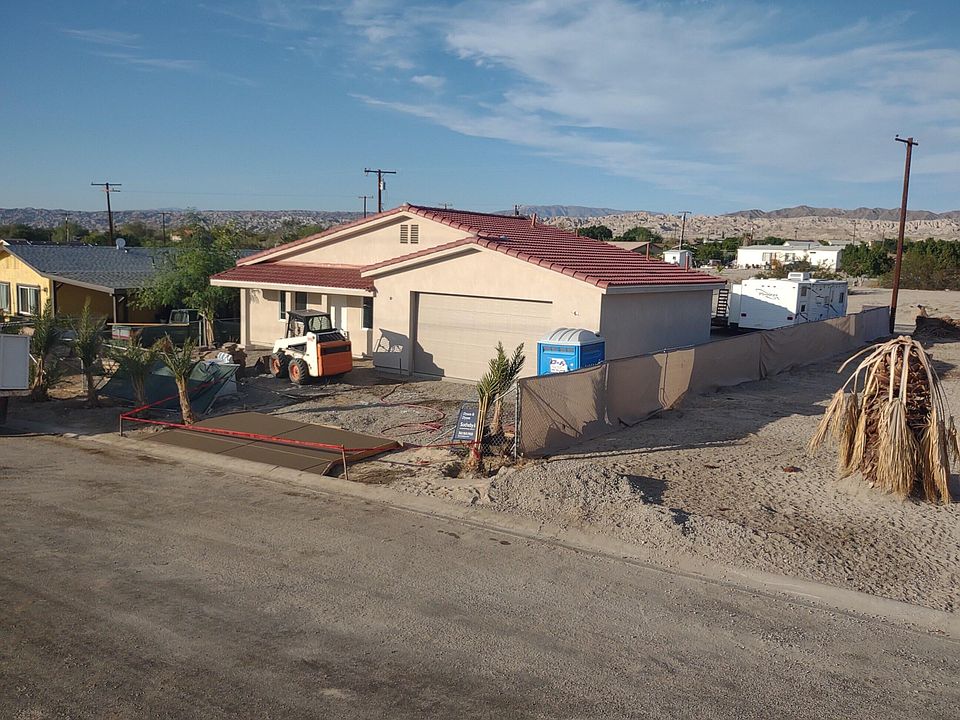 2nd image of 72360 Club View Dr