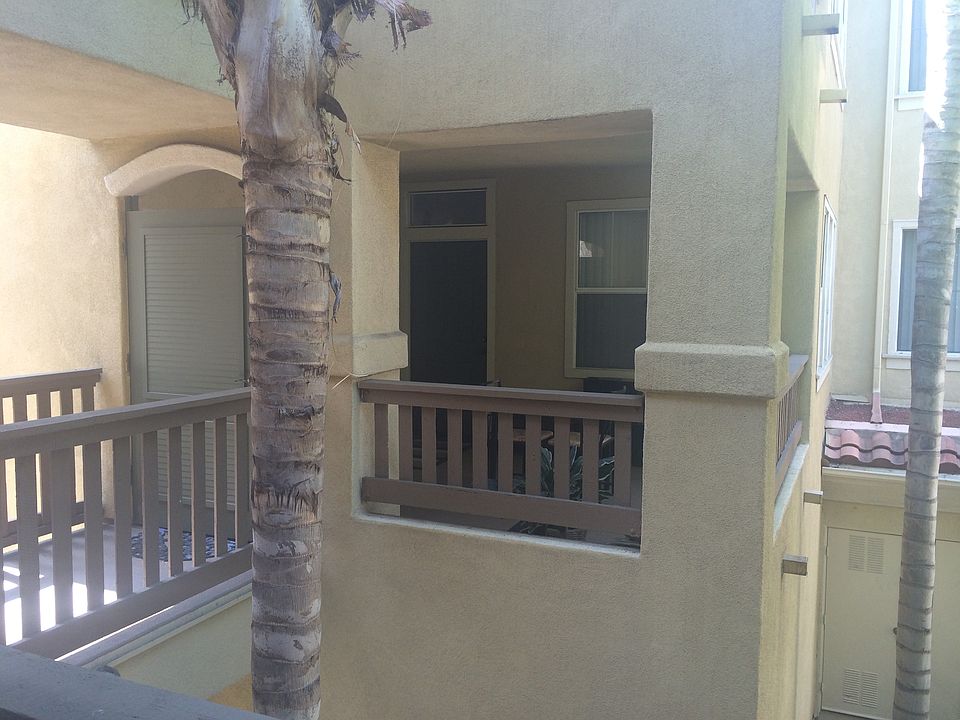 1st image of 380 Santa Louisa