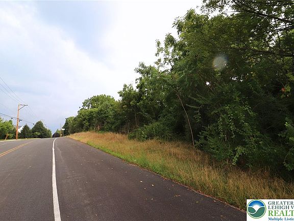 5th image of 8401 Brookdale Rd