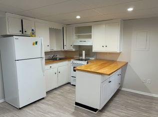 3 Sunset Ln #A, Rockport, MA 01966