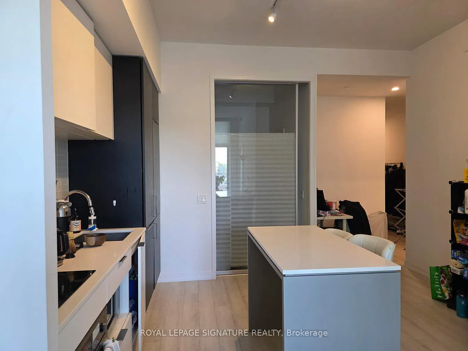 2 bed, $2,600 — Photo 4