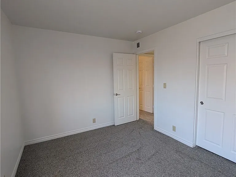 5321 River Glen Dr #236 — Photo 17