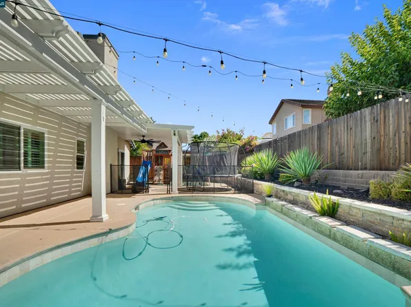 4615 Chelsea Dr, Oakley, CA 94561