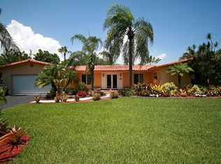 9855 SW 142nd Dr, Miami, FL 33176