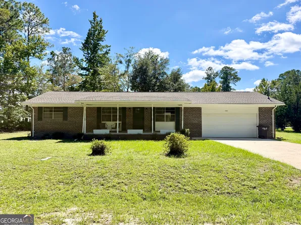 201 North Dr, Woodbine, GA 31569