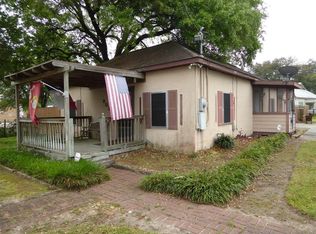 902 Herman St, Humble, TX 77338