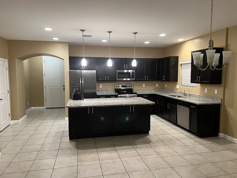 23788 W Mohave St — Photo 6