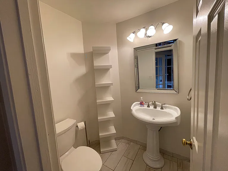 7727 Rockledge Ct — Photo 21
