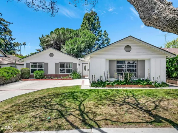 135 S Bryn Mawr St, Ventura, CA 93003