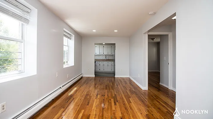 Rented by Nooklyn NYC LLC | media 16