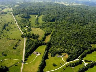 1996 Dr Robinson Rd, Spring Hill, TN, 37174