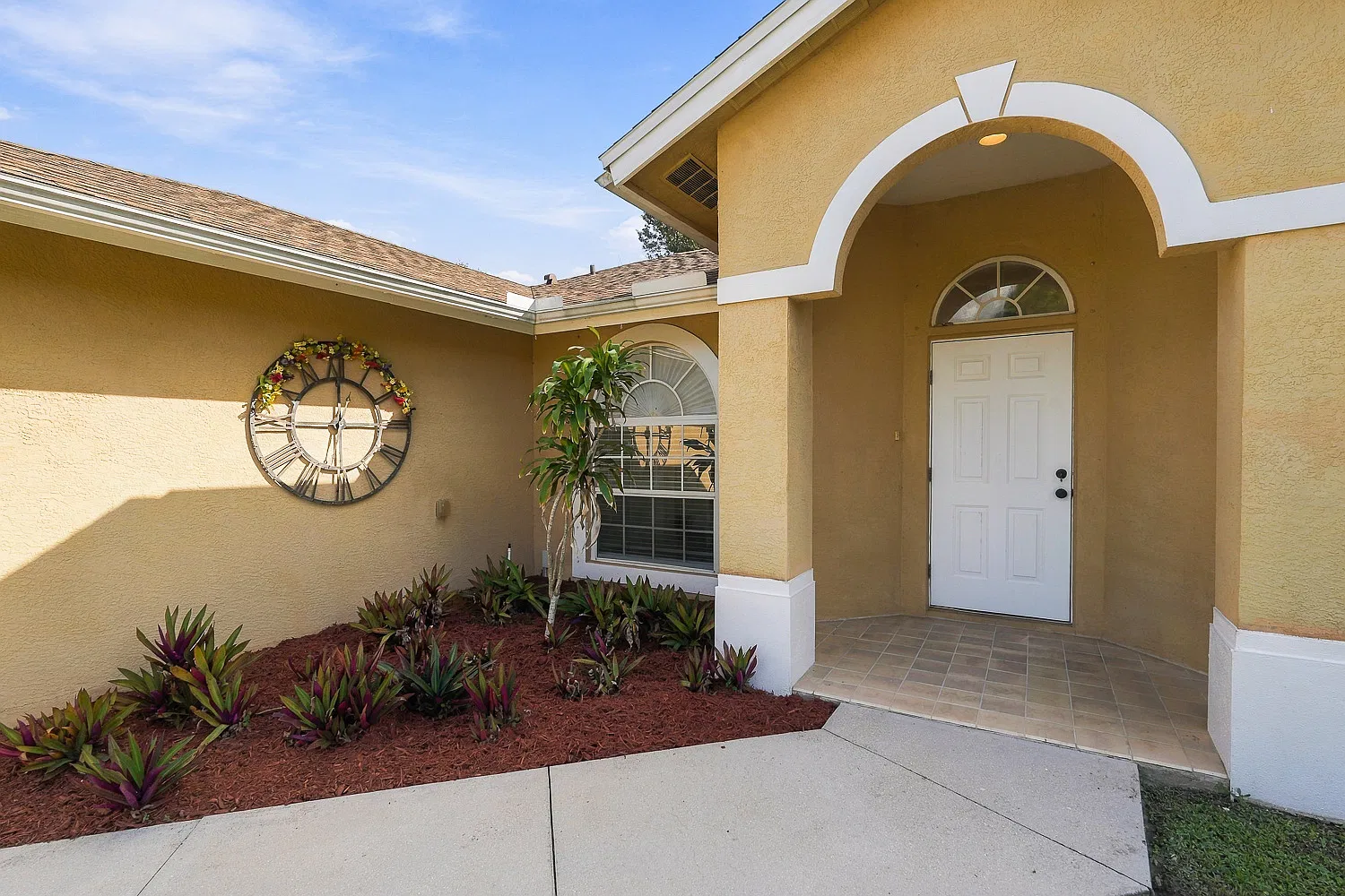 3 bed, 1751 sqft, $2,100 — Photo 4