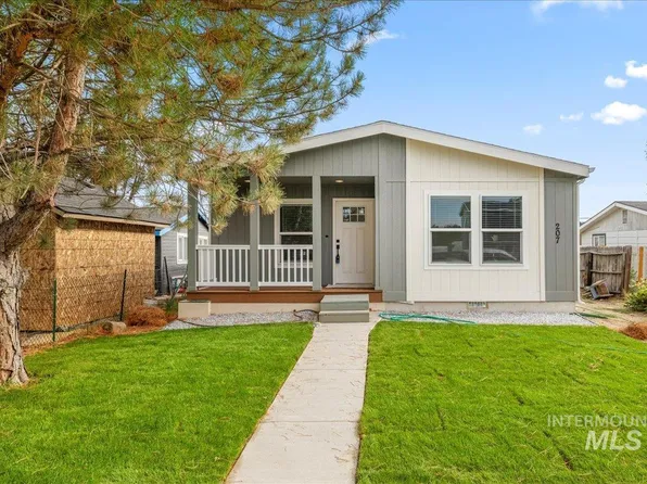 207 E Freeport St, Caldwell, ID 83605