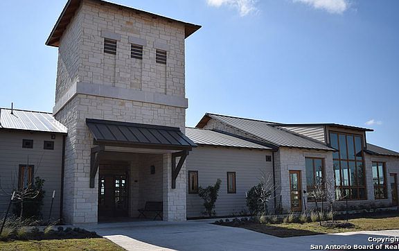 4th image of 13909 Morgan Terrace