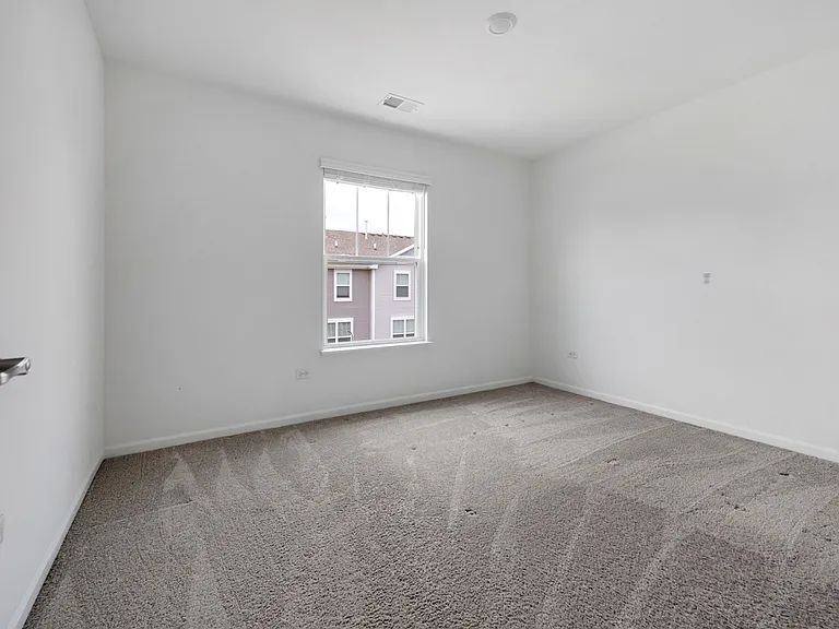 553 Wolverine Dr — Photo 18