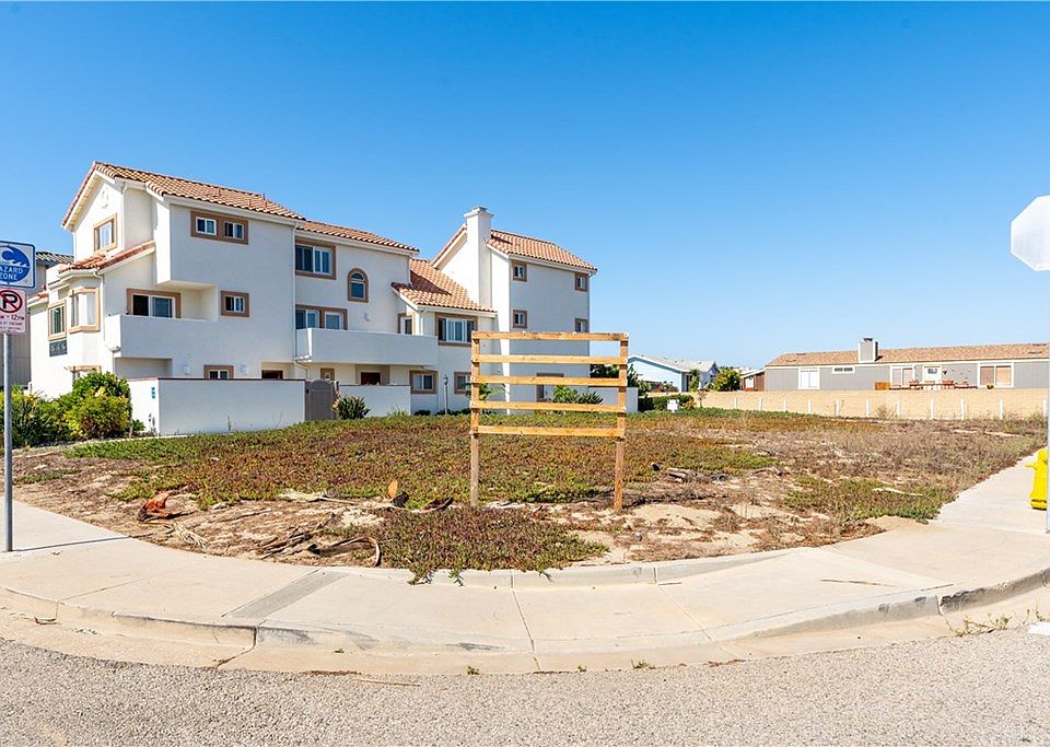 1st image of 5201 Driftwood St