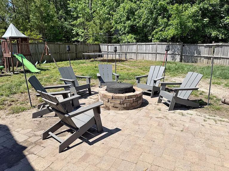 703 Stagecoach Dr — Photo 48