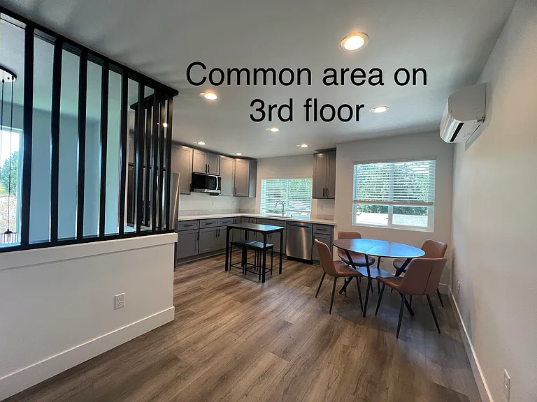 10201 98th St SW — Photo 15