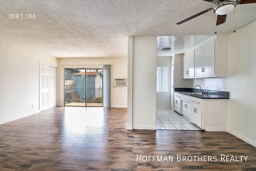 Building Photo - 8330 Willis Ave #14