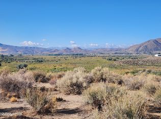 21 Eloise Cir, Wellington, NV 89444