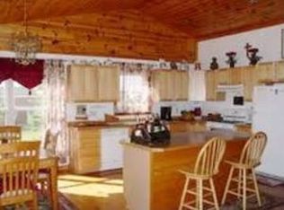 4212 N Ruth Rd, Deckerville, MI 48427