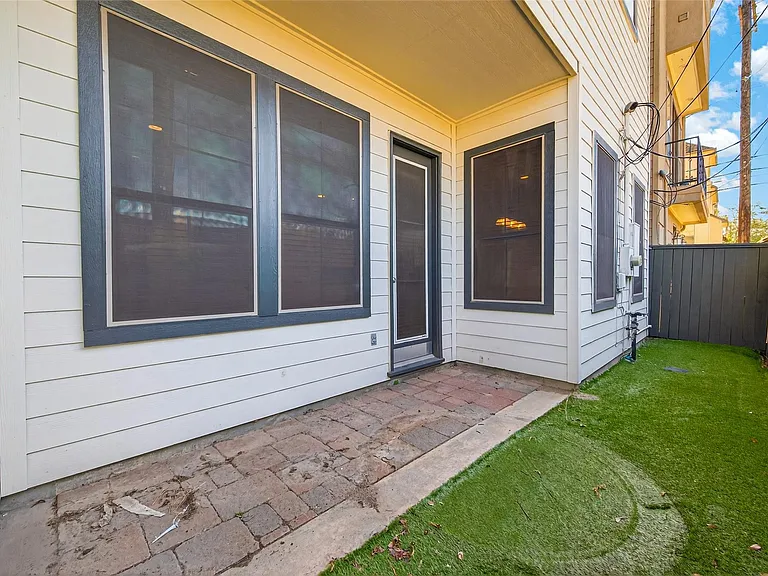 1105 Wagner St — Photo 26
