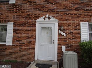 9834 Hagel Cir, Lorton, VA 22079