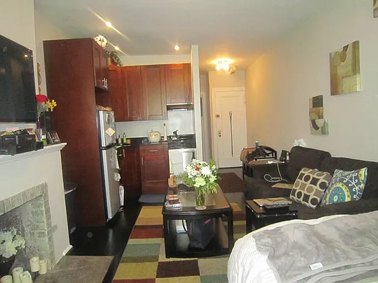 Rented by Immac Realty | media 12