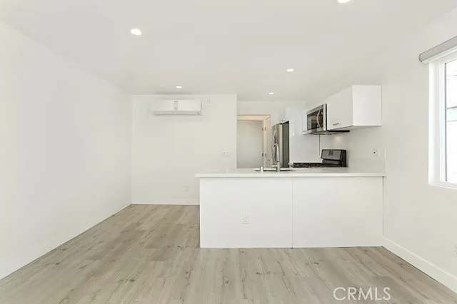 6745 Laurel Canyon Blvd #206 — Photo 1