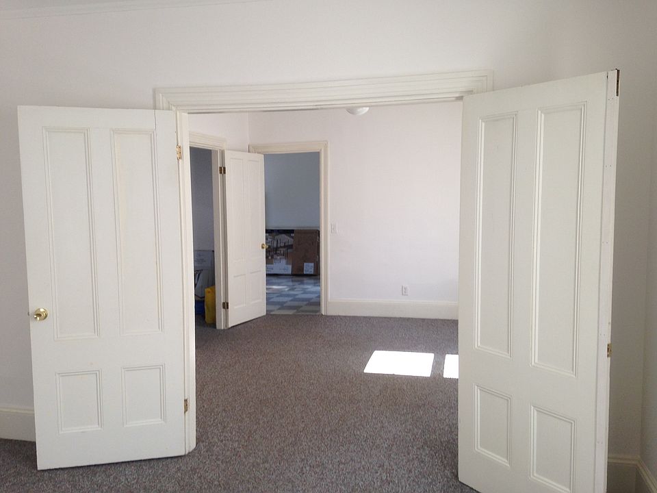 2nd image of 118 7th St APT 1