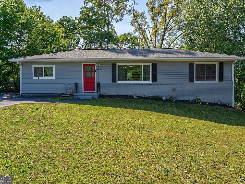 1st image of 3092 Biggern Ave SE