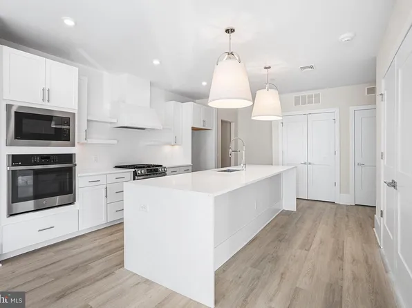 215 2nd Ave Unit 106, Asbury Park, NJ 07712