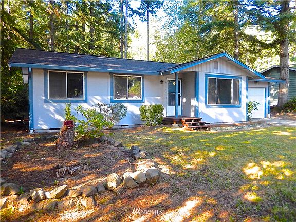 5th image of 14022 Dolly Varden Lane NW
