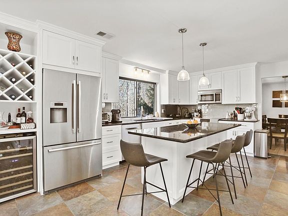 17 Waccabuc Rd Goldens Bridge-large-013-012-012-1500x1000-72dpi.jpg