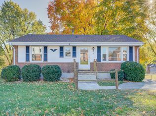 611 E Augusta Ave, Vinton, VA 24179