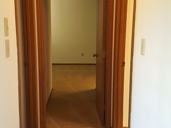 Hall leading to bedrooms