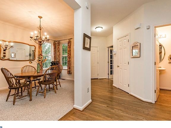 3rd image of 1012 Chiswell Dr