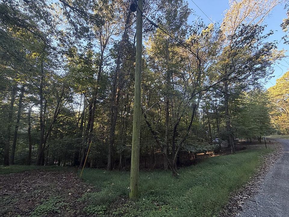 1st image of 244 Crestview Dr S
