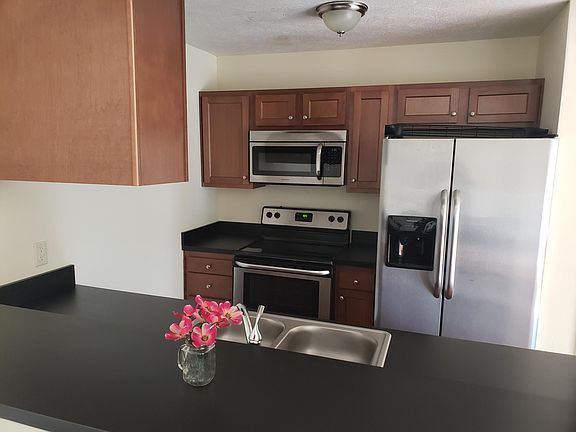4th image of 1462 W Tarkington Dr