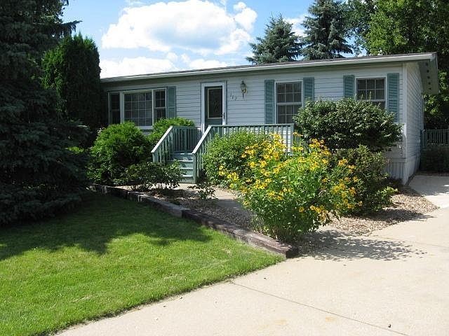 1st image of 117 Canary Cir