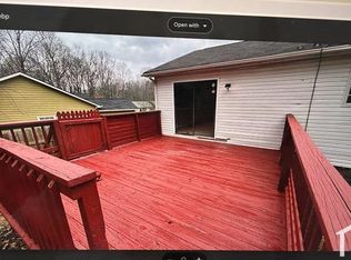 6049 Acadian Woods Dr, Charlotte, NC 28227