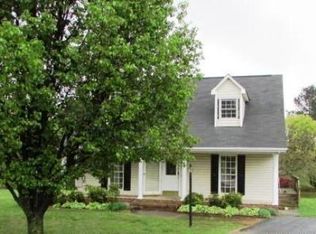 309 Barefoot Ln, Inman, SC 29349