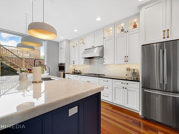 5th image of 2329 N Bosworth Ave