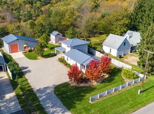 416 Water St, Douglas, MI 49406