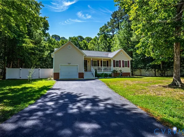 5841 Tuskwillow Dr, Chesterfield, VA 23832