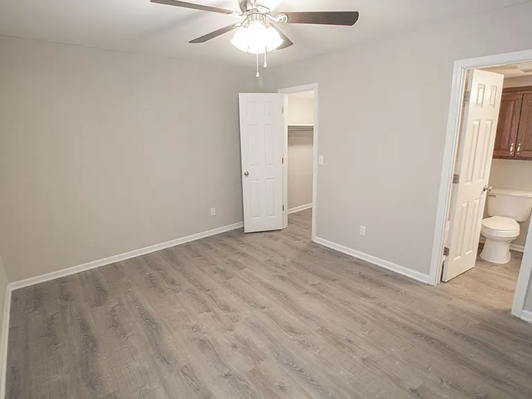 1306 Godas Dr — Photo 11